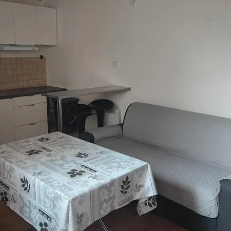 Studio Charmant * Fontenay-sous-Bois